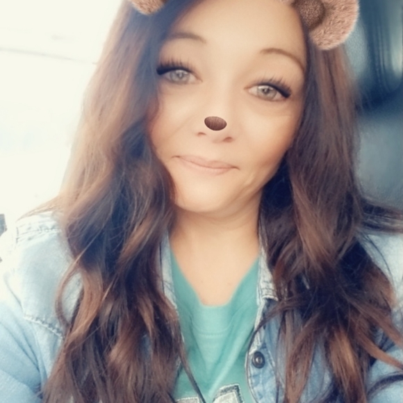 Meet your Posher, Michelle - Picture 5 of 6